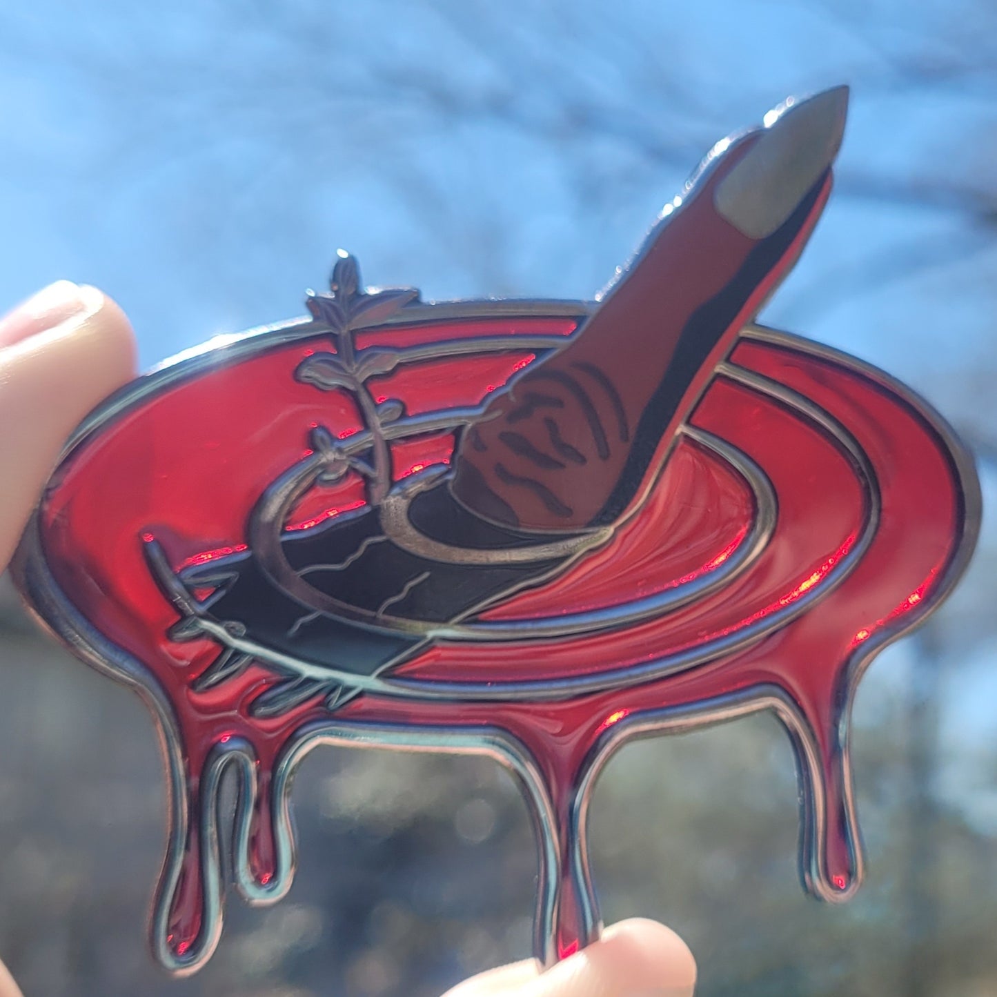 Sukuna finger pin- red