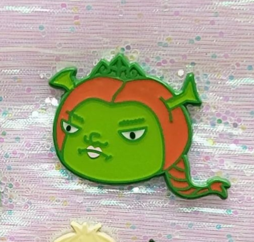Shreku pins